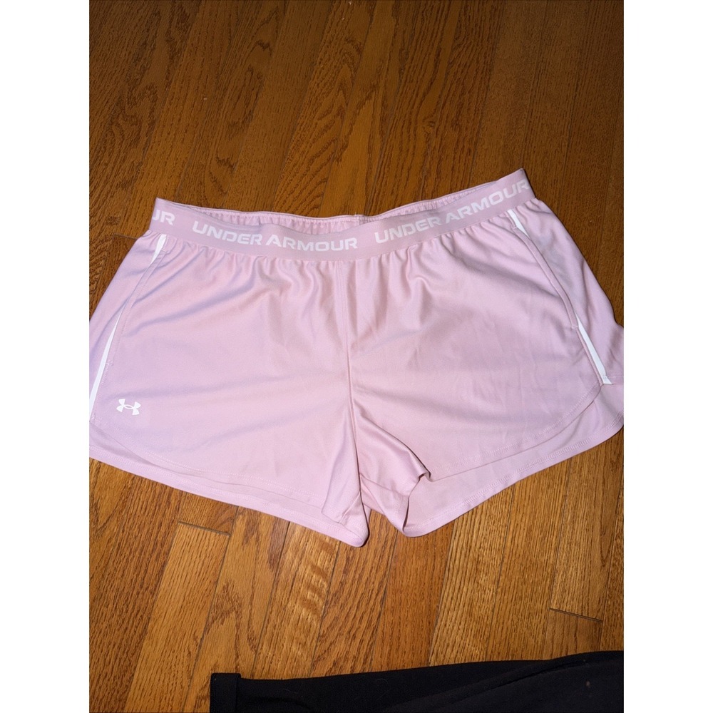 Under Armour Women's Tech Play Up Shorts Size XL